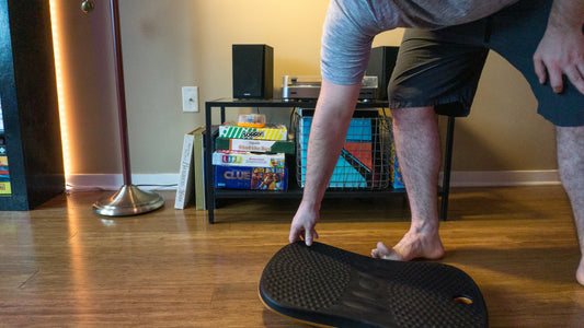 3 Ways Balance Boards Prevent Ankle Injuries